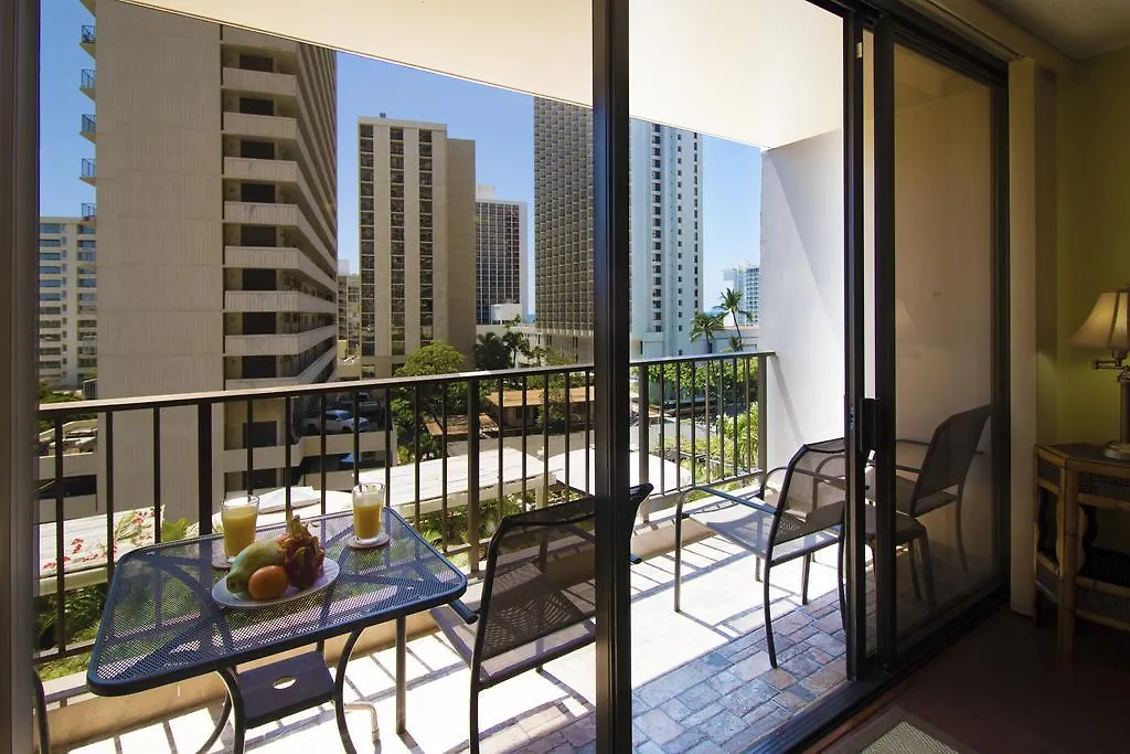 Waikiki Sunset Mountain View Near Beach With Parking Honolulu